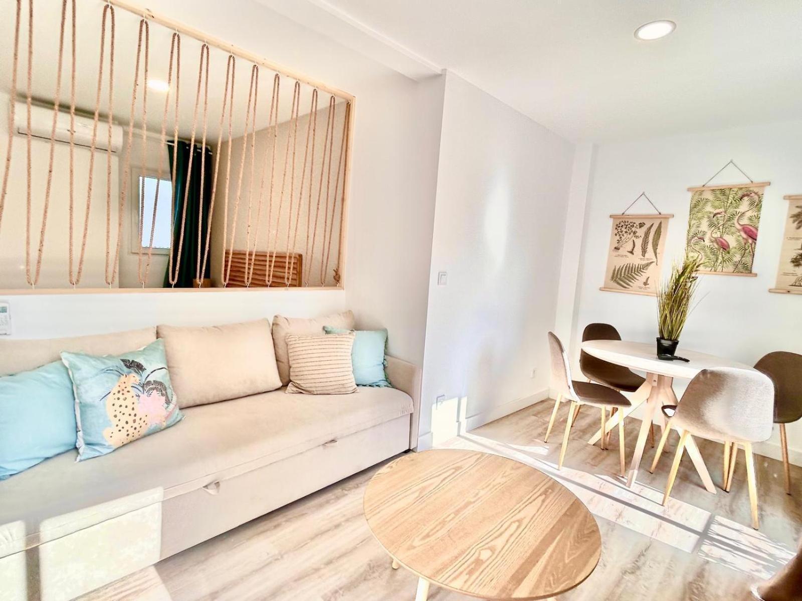 Apartament Nicole Gam Alicante Zewnętrze zdjęcie